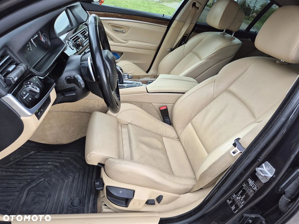 BMW Seria 5 520d - 11