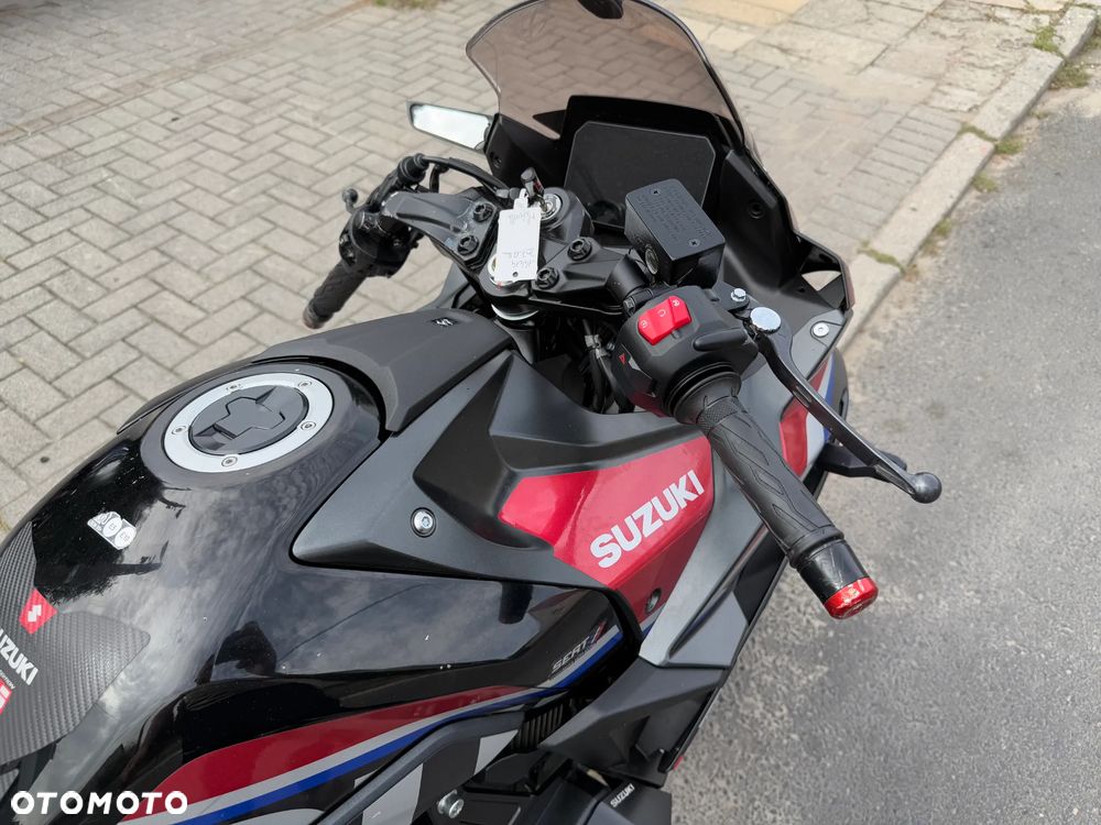 Suzuki GSX-R - 20