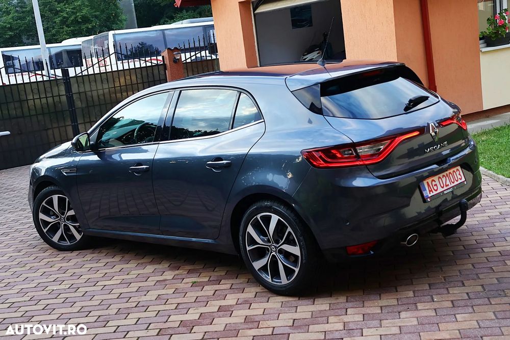 Renault Megane ENERGY dCi 110 Start & Stop Bose Edition - 5