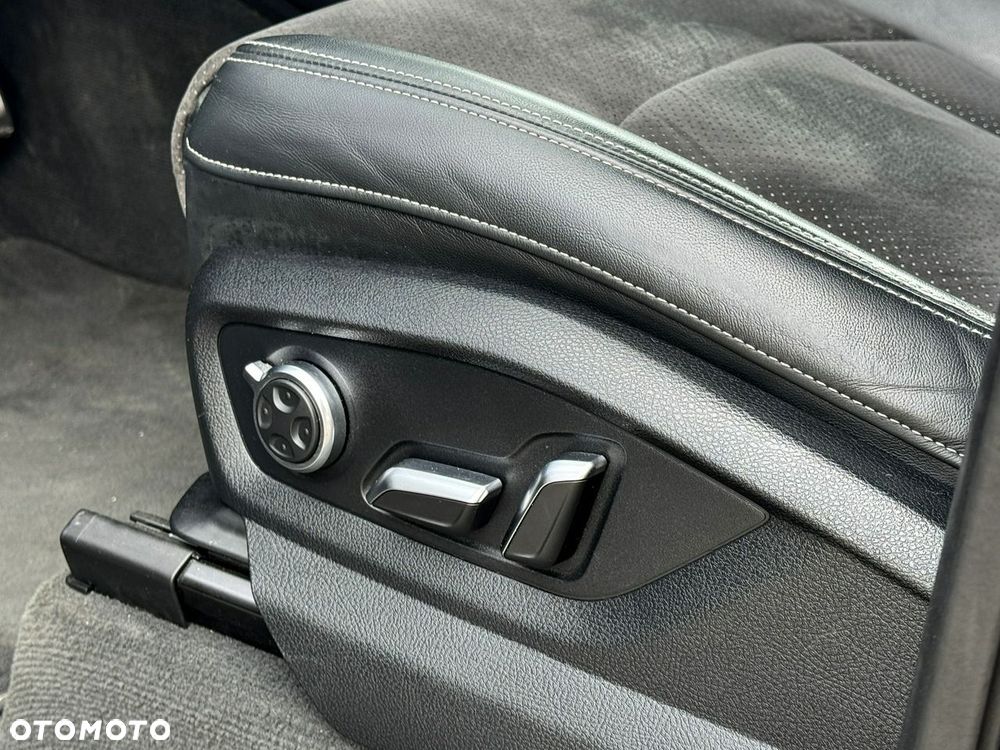 Audi SQ7 4.0 TDI Quattro Tiptronic - 27
