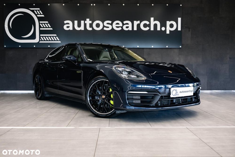 Porsche Panamera 4 E-Hybrid Platinum Edition - 4