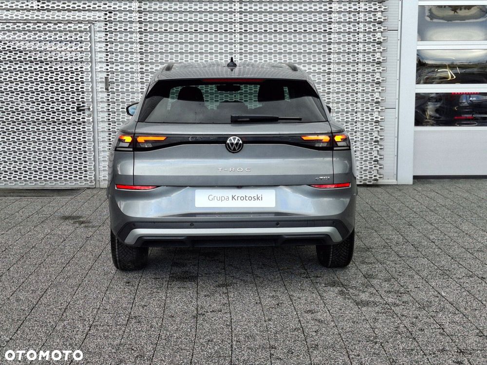 Volkswagen T-Roc 1.5 eTSI Life DSG - 8