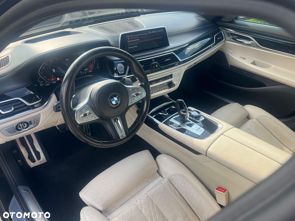 BMW Seria 7 740d xDrive - 8