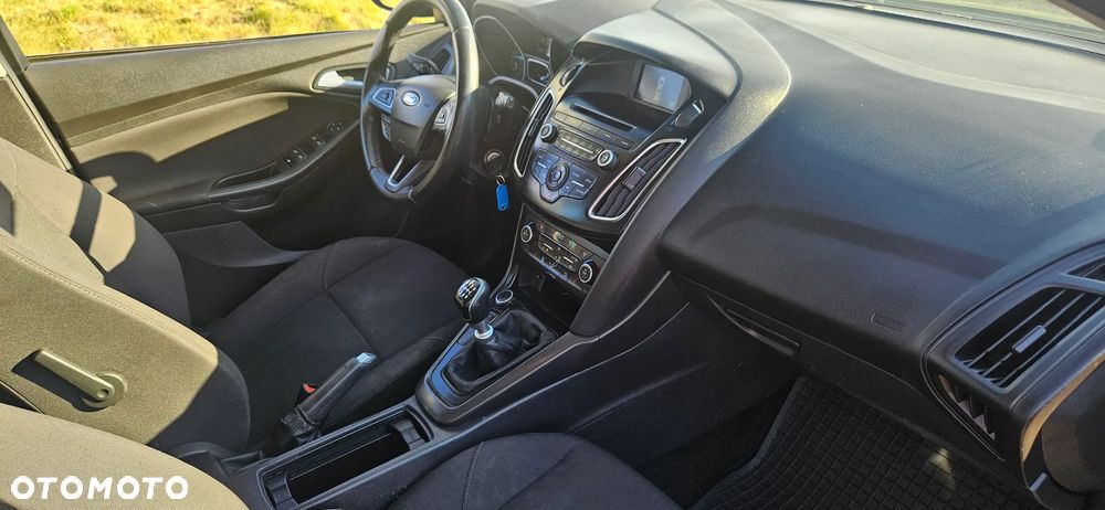 Ford Focus 1.5 TDCi DPF Start-Stopp-System Trend - 12