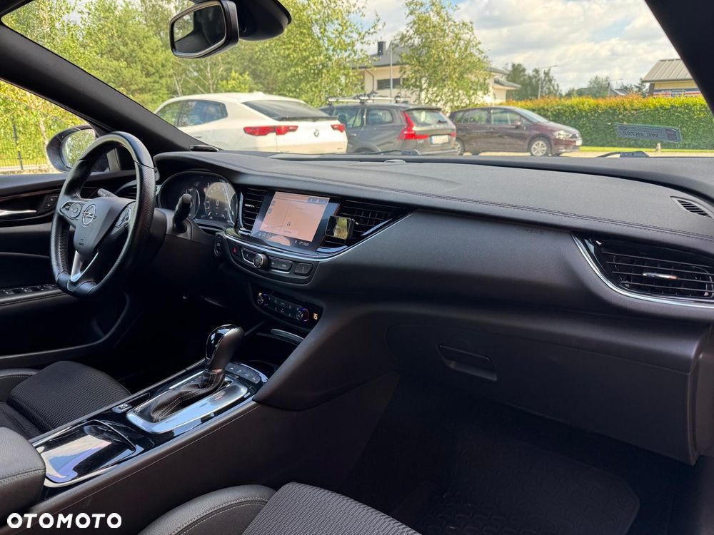 Opel Insignia 2.0 T Elegance S&S - 7