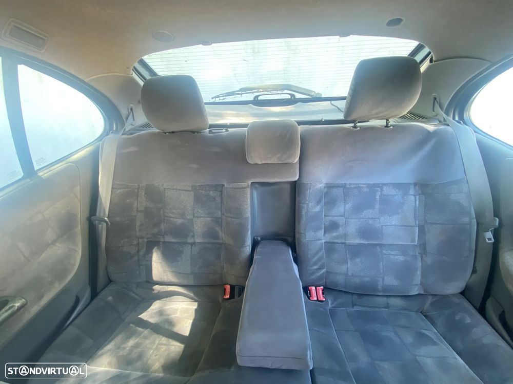 Renault Mégane 1.4 16V Sport AC - 4