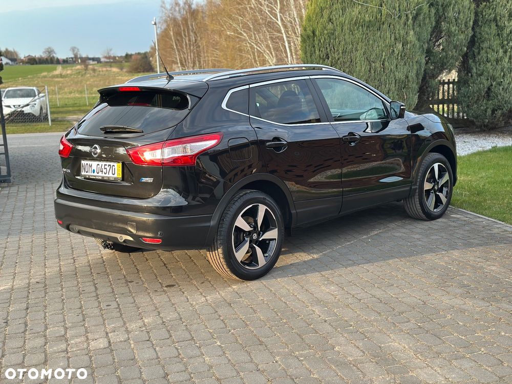 Nissan Qashqai - 12