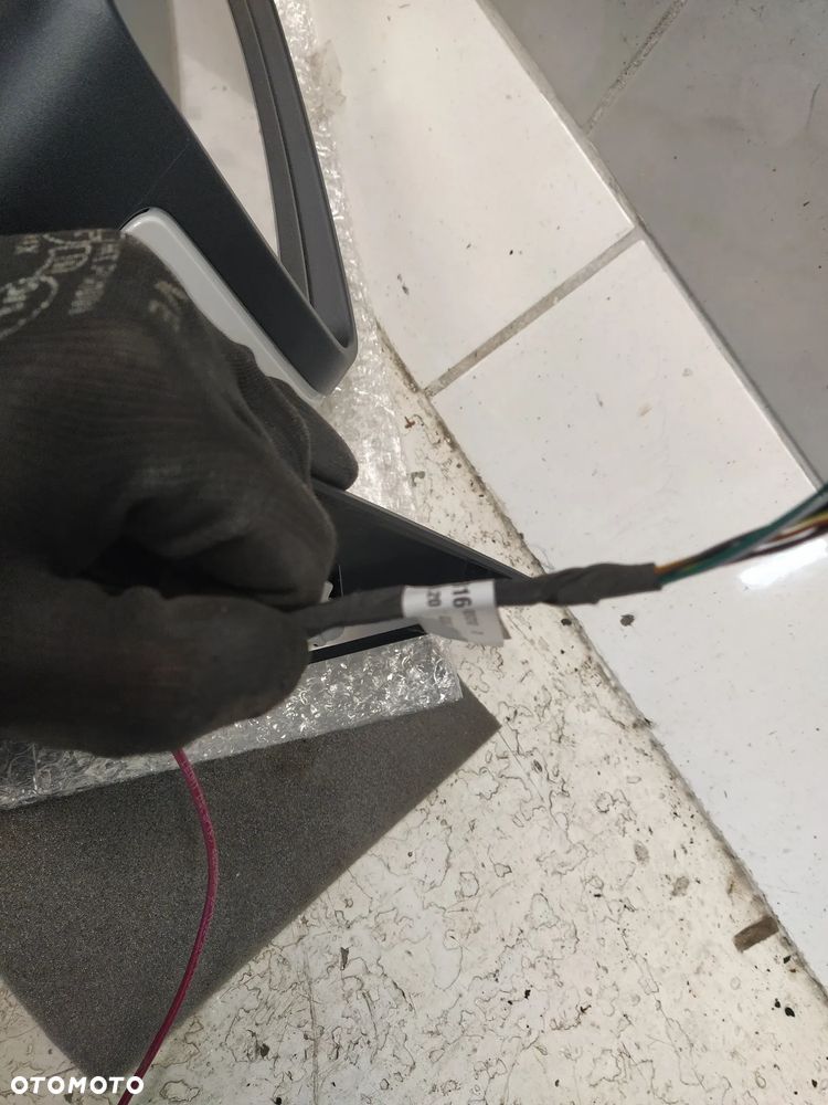 MERCEDES C KLASA W205 LUSTERKO ZEWNĘTRZNE LEWE 7 PIN + 1 PIN ANTENA ASFERYCZNE KOMPLETNE ORYGINAŁ - 28