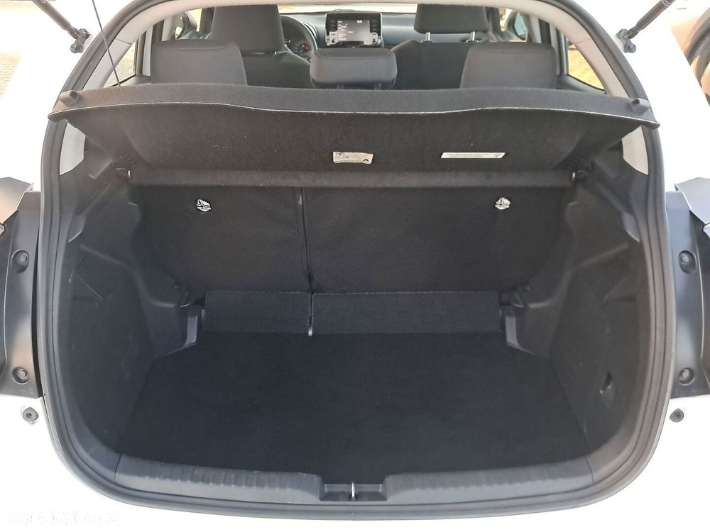Toyota Yaris - 14