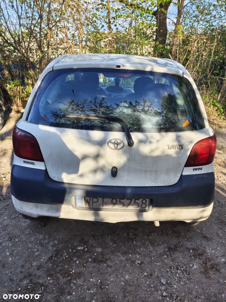 Toyota Yaris - 2