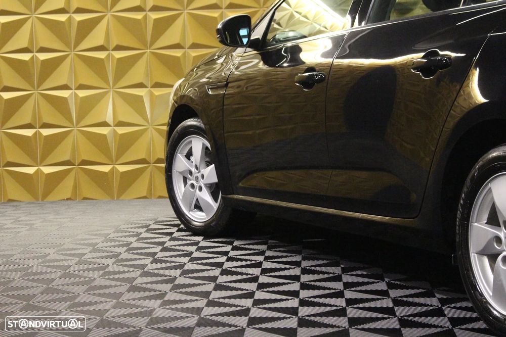 Renault Mégane Sport Tourer 1.5 dCi Zen ECO - 13