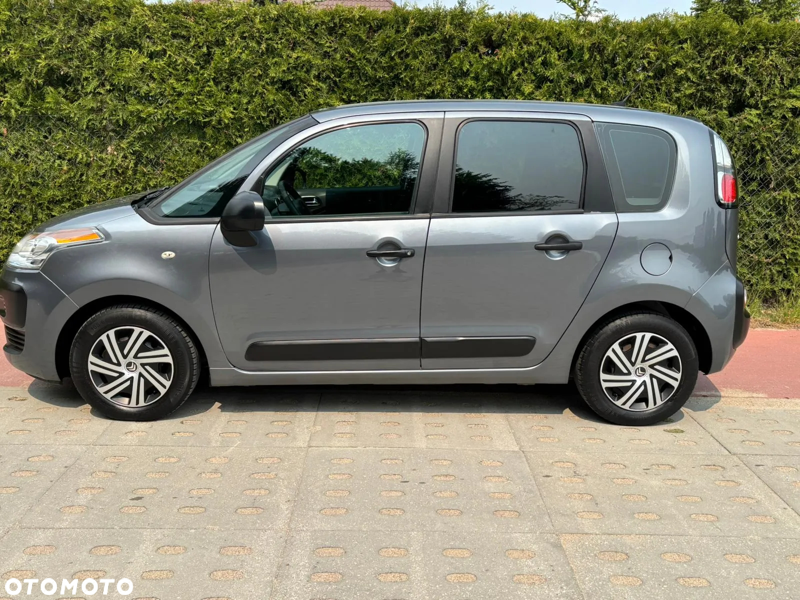 Citroën C3 Picasso 1.4i Attraction - 6