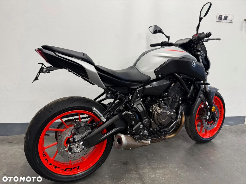 Yamaha MT - 3