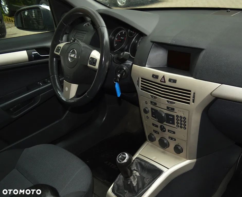 Opel Astra 1.9 CDTI - 35