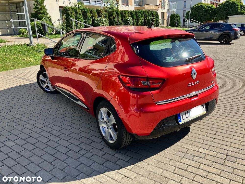 Renault Clio - 13