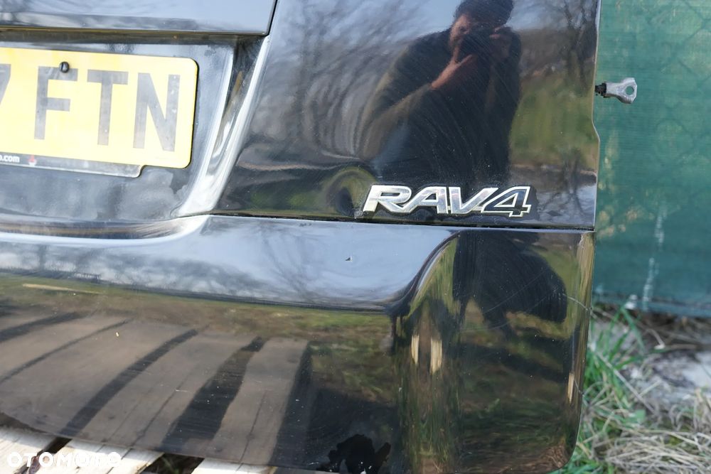 Klapa bagażnika tył Toyota RAV4 III 5d 202 - 8