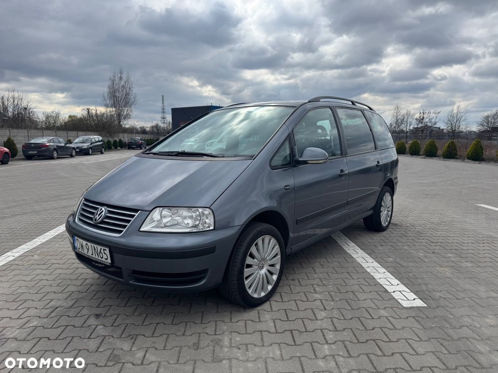Volkswagen Sharan 1.9 TDI Comfortline - 1