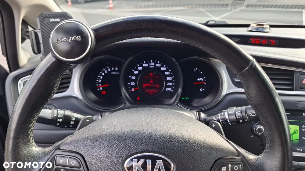Kia Ceed 1.6 GDI L Business Line DCT - 17