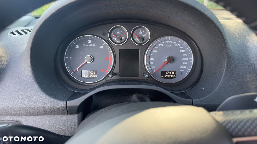 Audi A3 3-drzwiowe 2.0 TDI DPF (DSG) S tronic Ambiente - 14