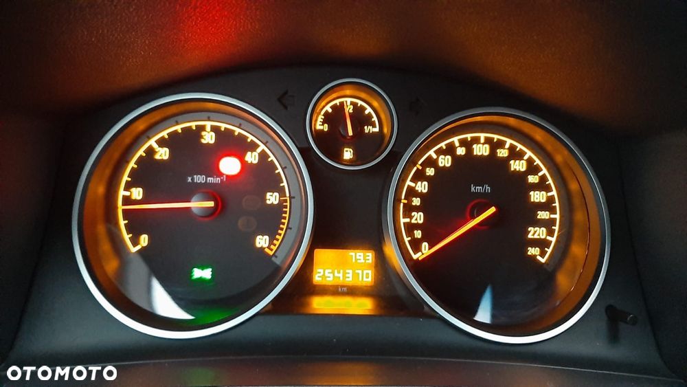 Opel Zafira 1.9 CDTI Navi - 11