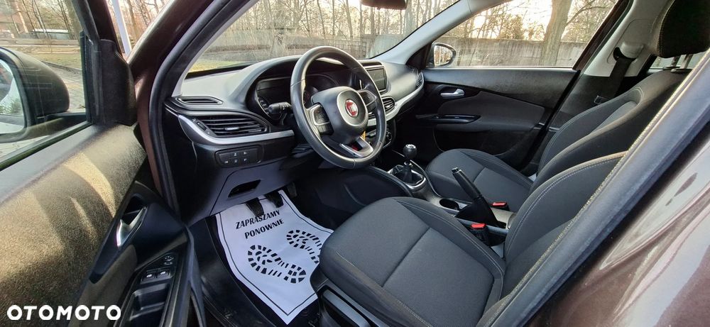 Fiat Tipo 1.4 16V More - 17