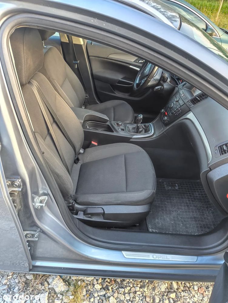 Opel Insignia 1.8 - 8