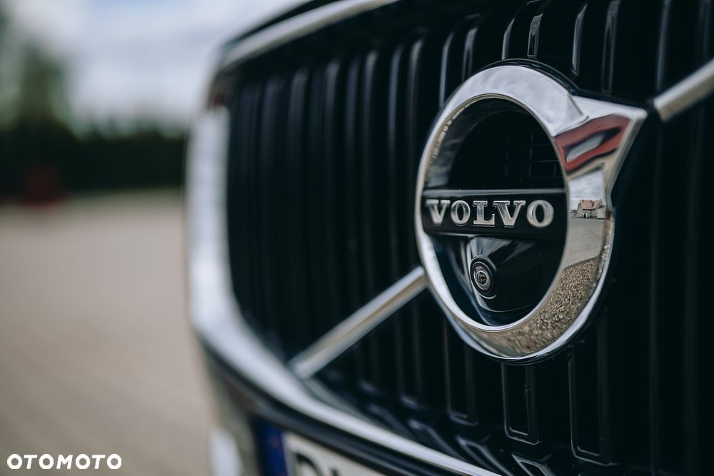 Volvo XC 90 T6 AWD Momentum 7os - 13