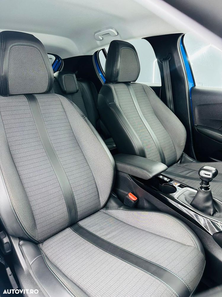 Peugeot 208 BlueHDi 100 Allure Pack - 14