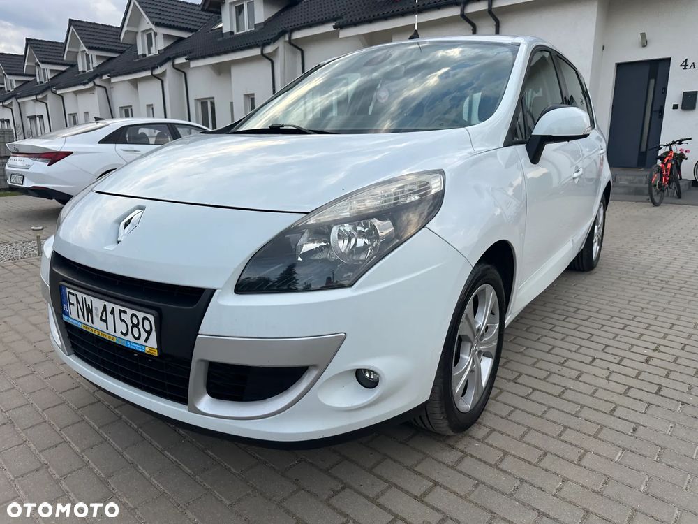 Renault Scenic 1.4 16V TCE Expression - 12