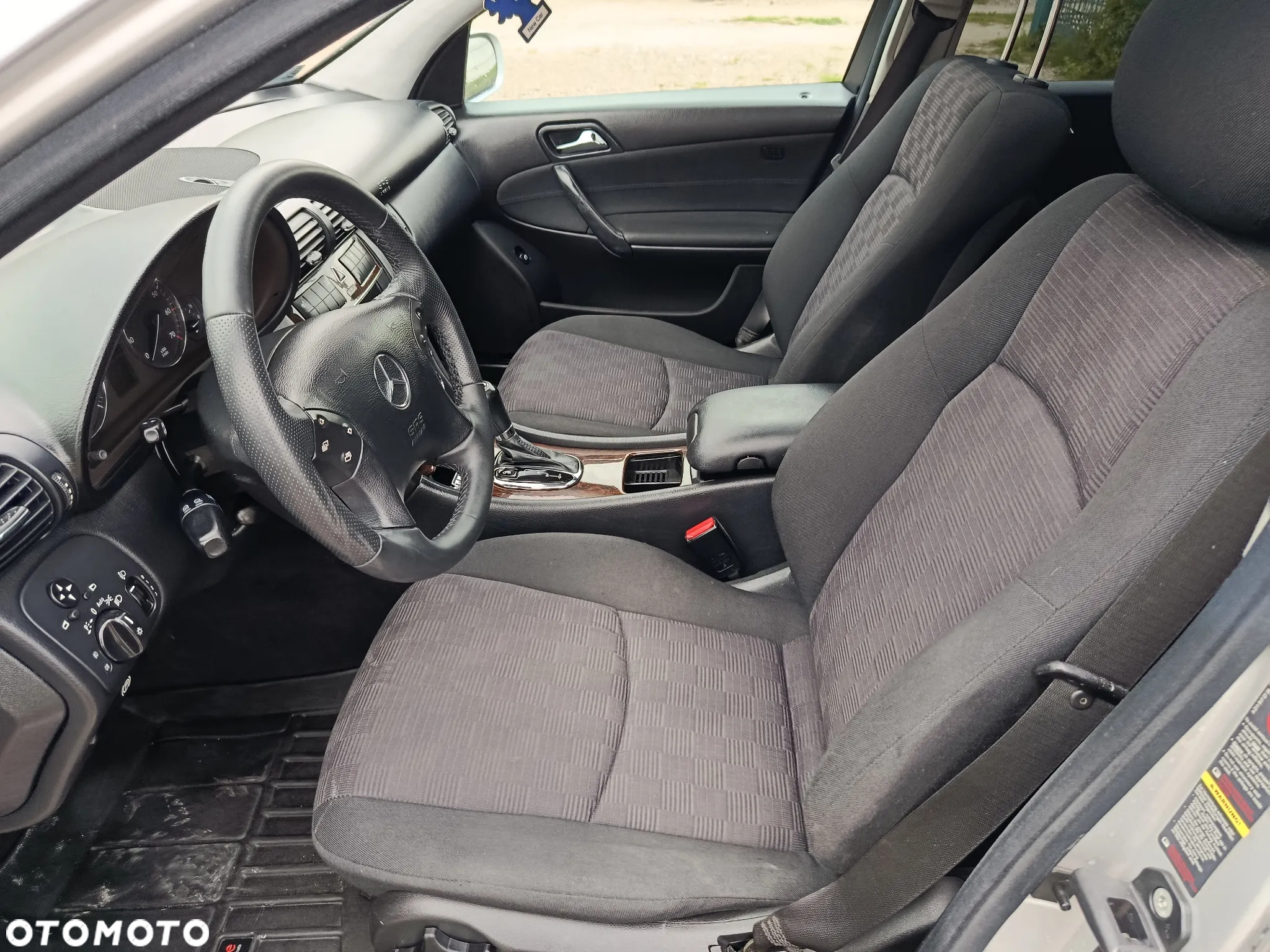 Mercedes-Benz Klasa C 180 T Kompressor Automatik Elegance Sport Edition + - 8
