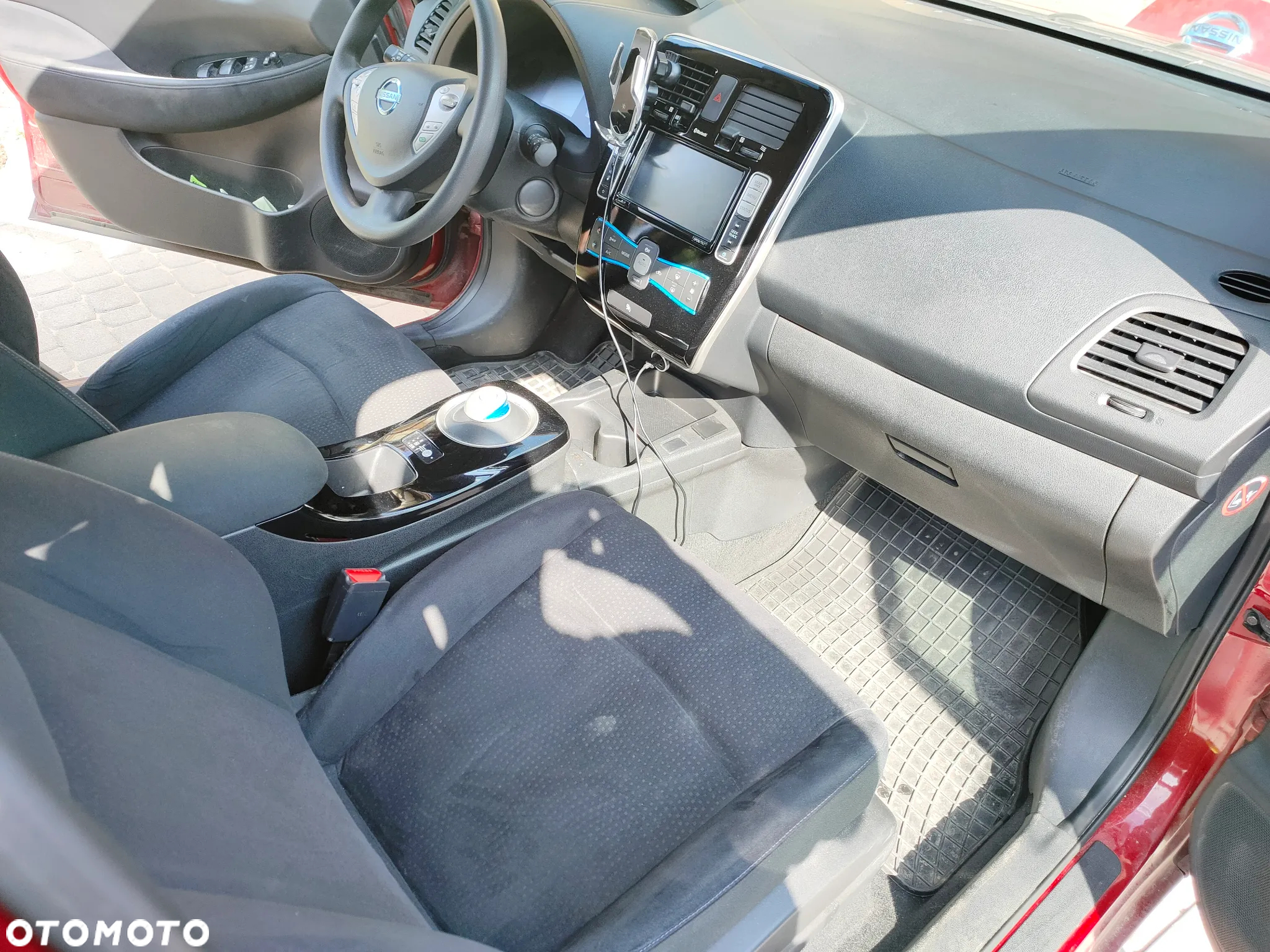 Nissan Leaf 30kWh Acenta - 13