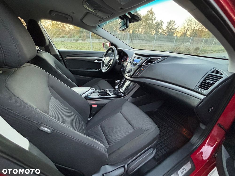 Hyundai i40 2.0 GDI Premium - 18