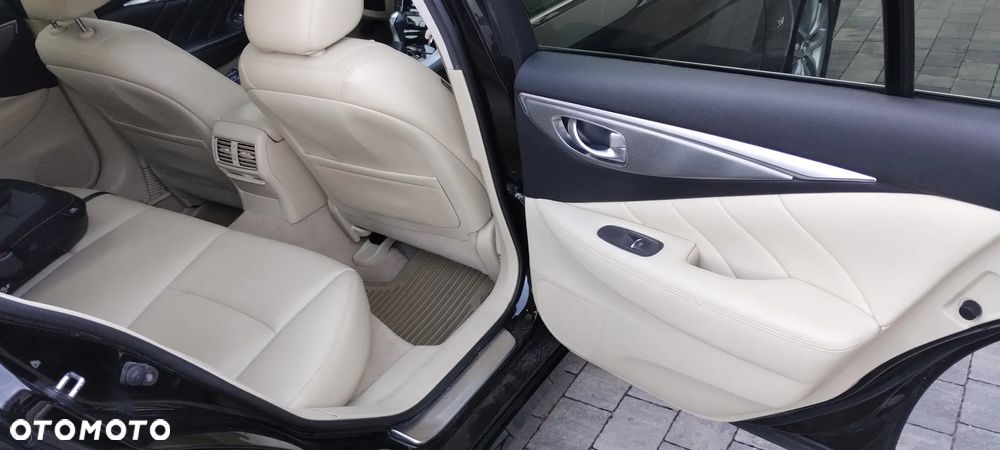 Infiniti Q50 - 14