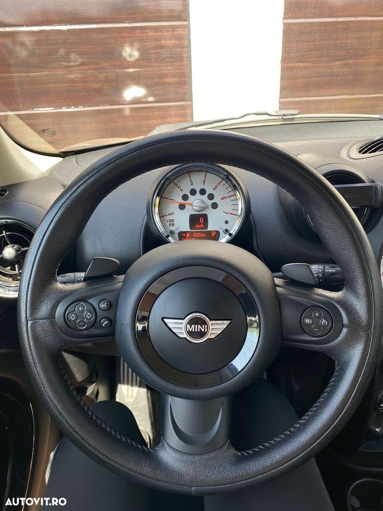 Mini Countryman - 5