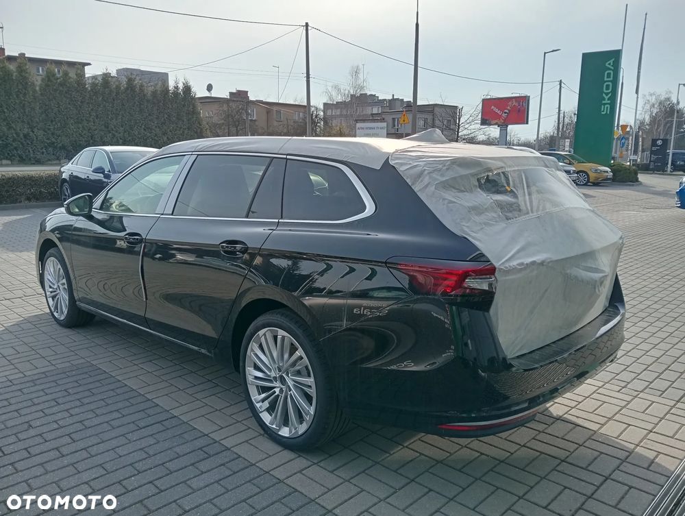 Skoda Superb 2.0 TSI L&K DSG - 5