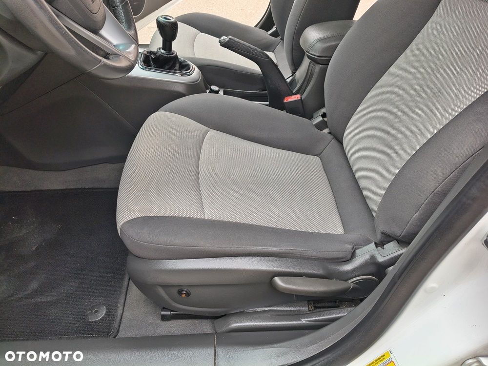 Chevrolet Cruze 2.0 LS - 18