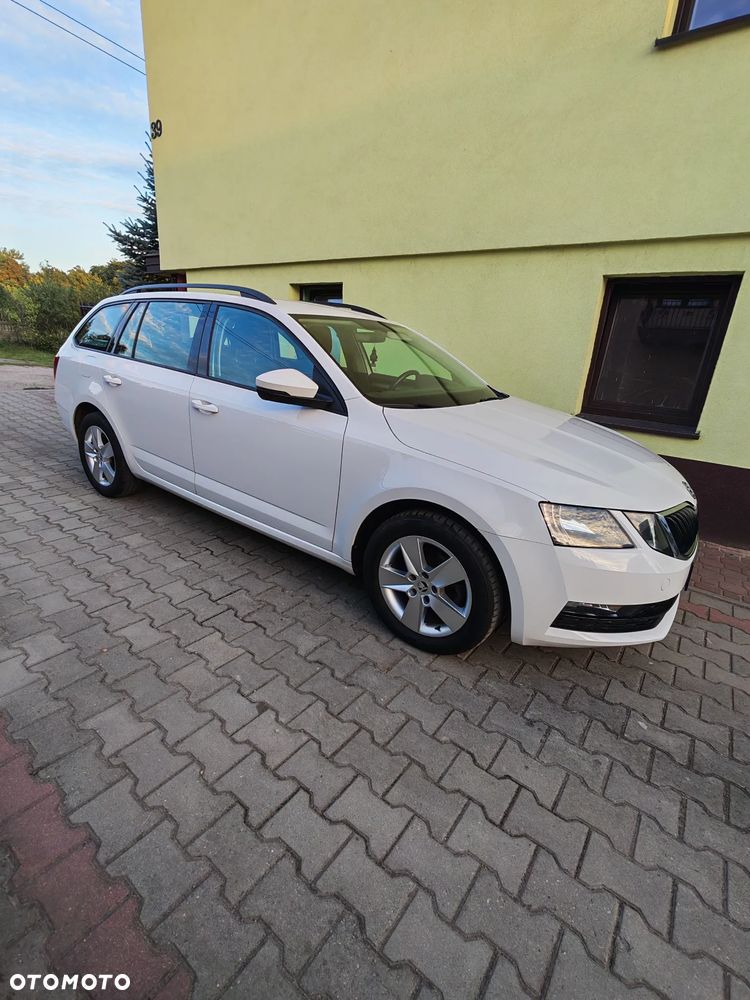 Skoda Octavia - 4