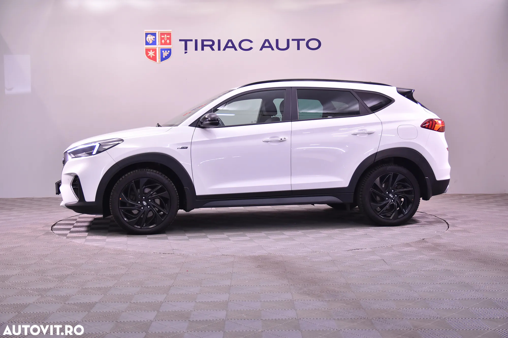 Hyundai Tucson - 2