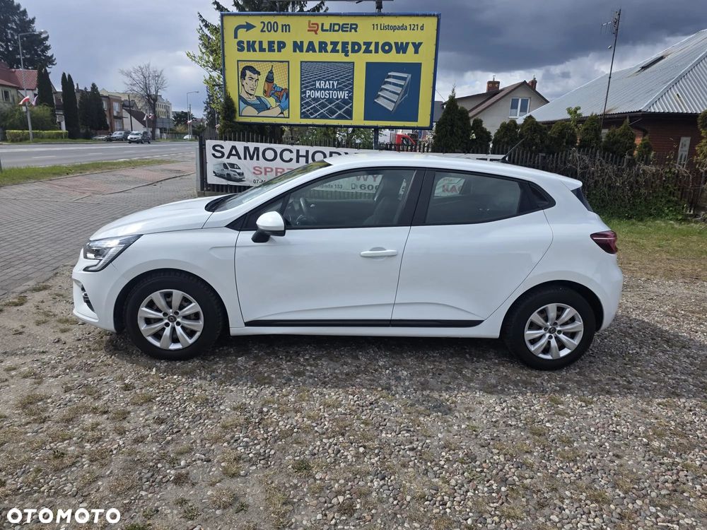 Renault Clio - 9