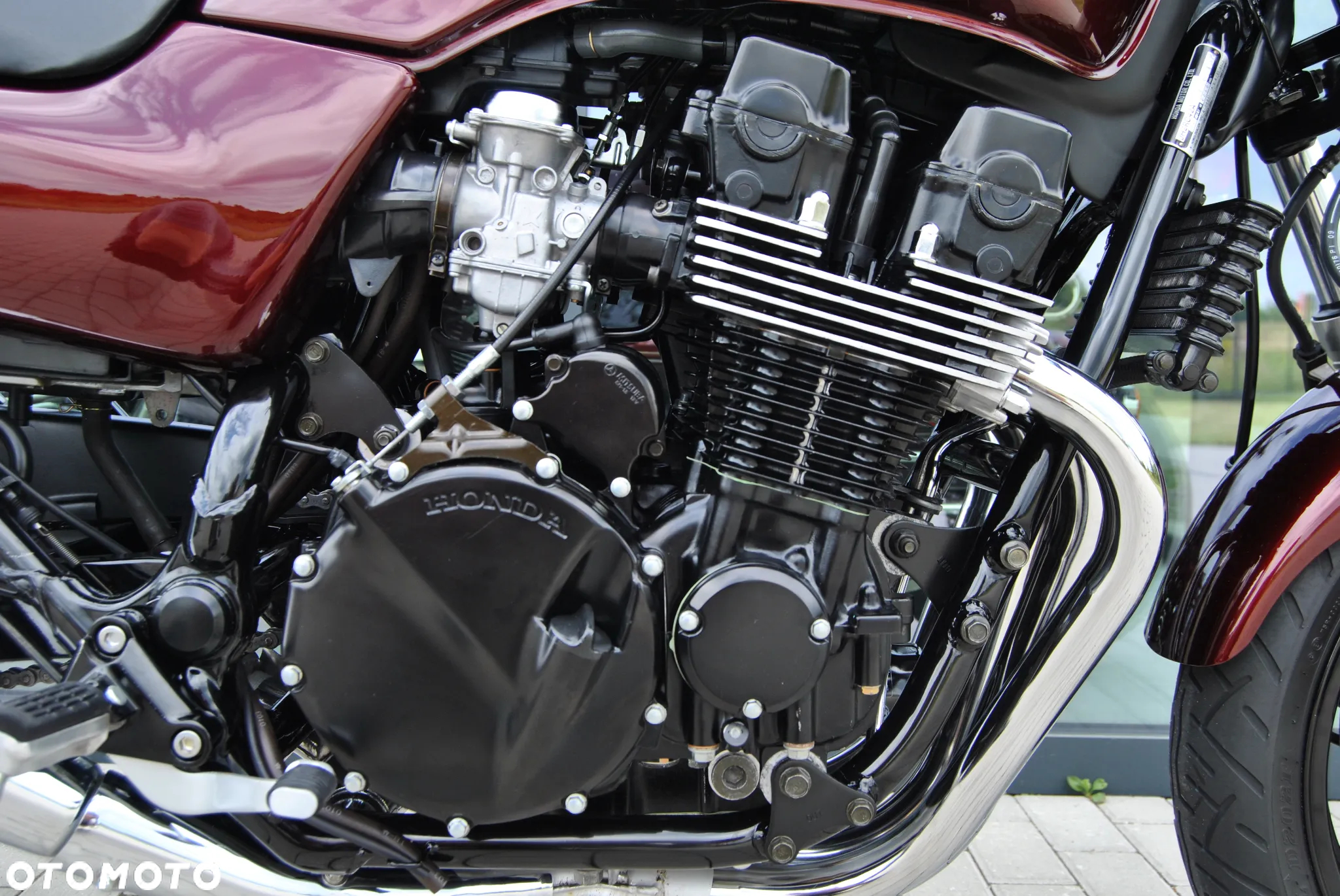 Honda CB - 10