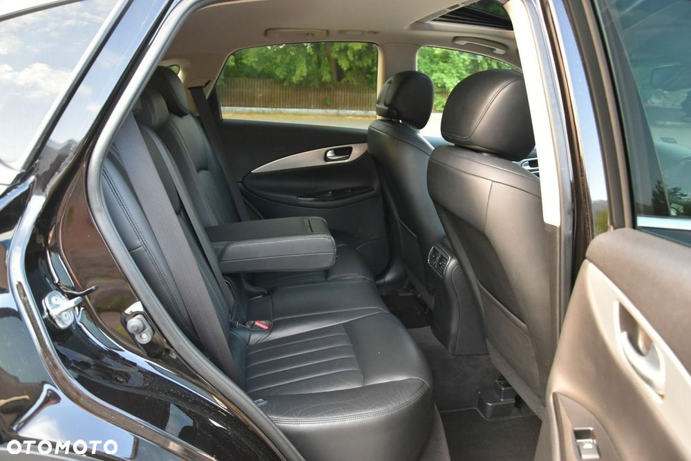 Infiniti EX - 8