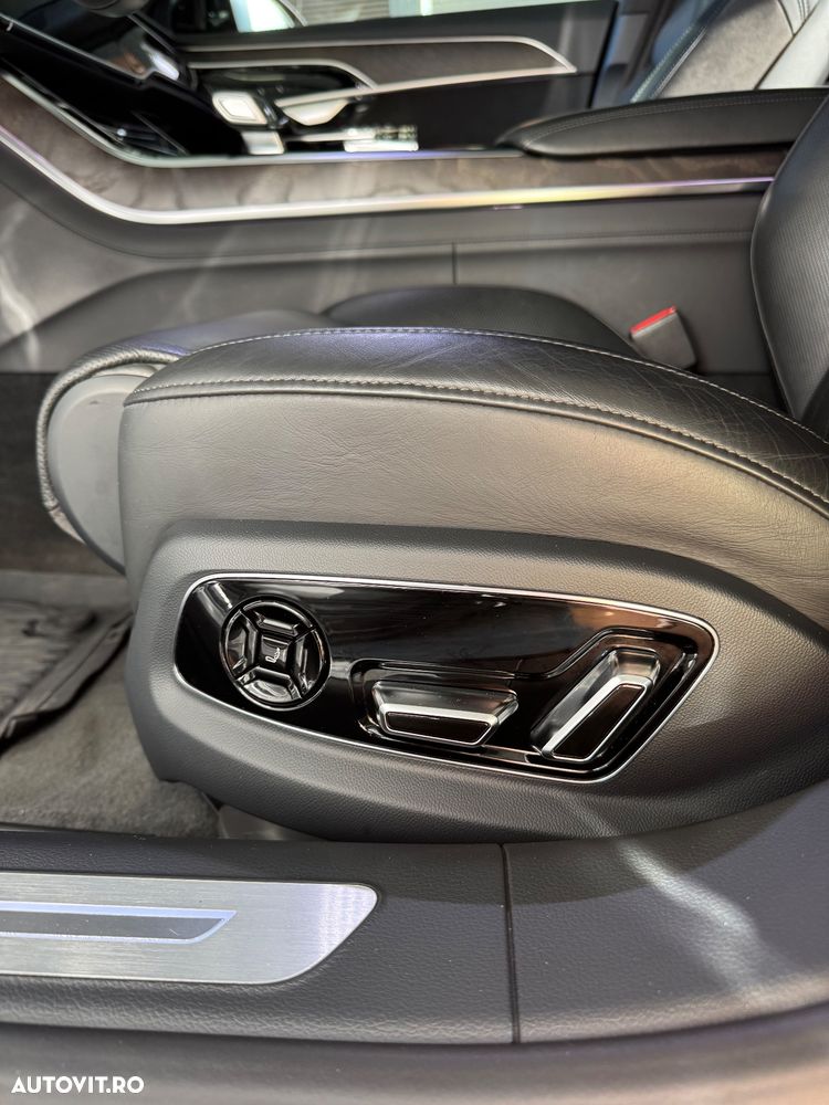 Audi A8 50 TDI quattro Tiptronic - 11