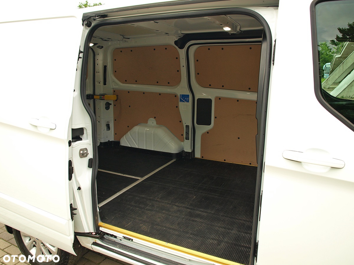 Ford Transit custom - 17