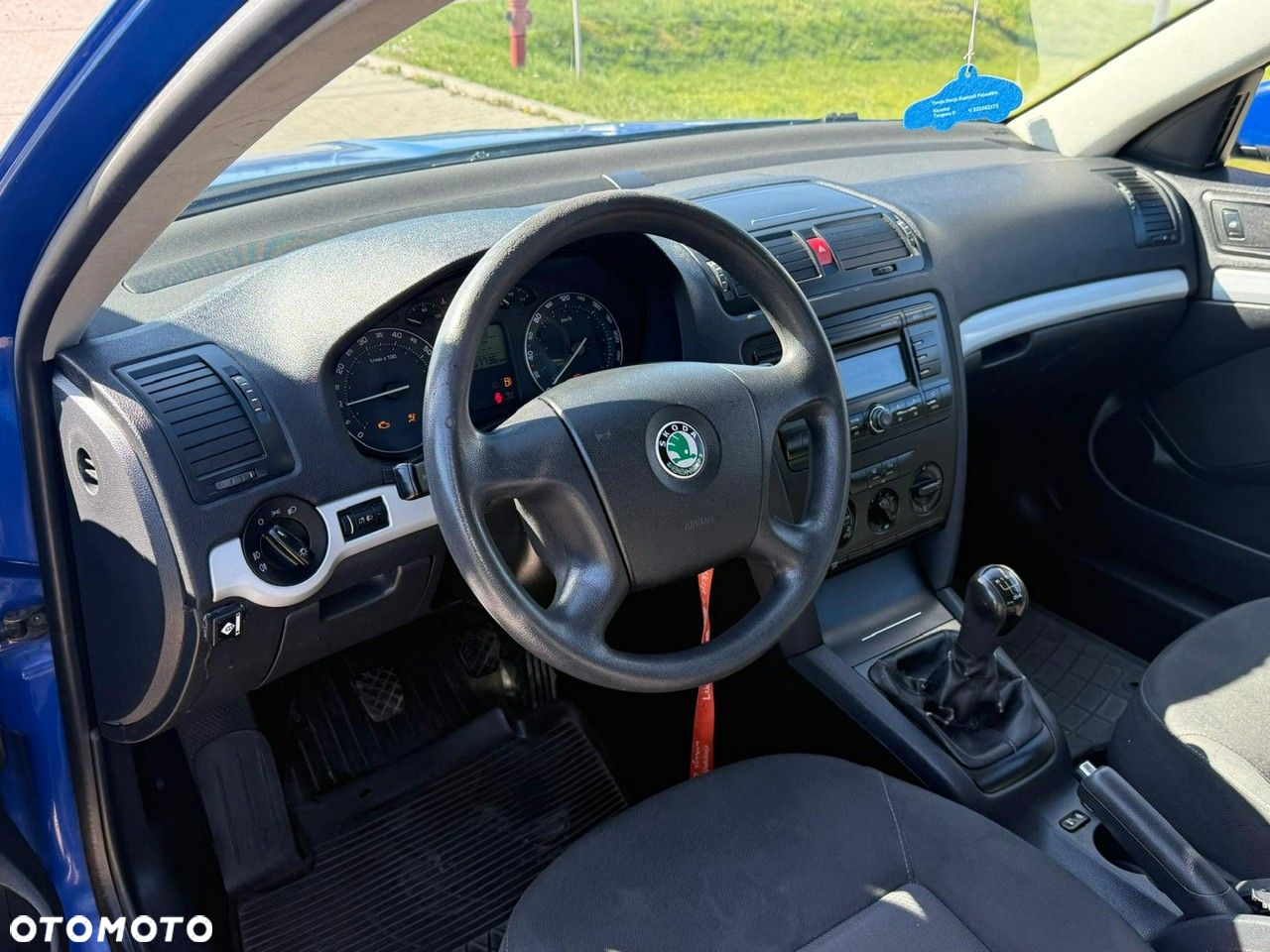 Skoda Octavia 1.6 Elegance - 6