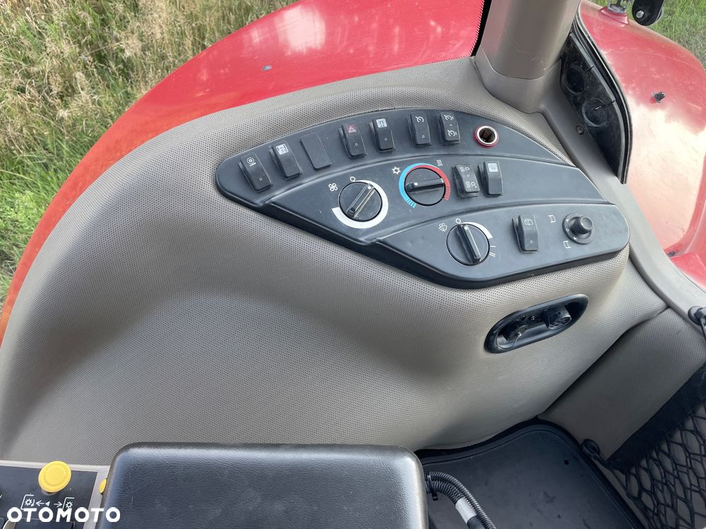 Case IH Magnum 225 - 23