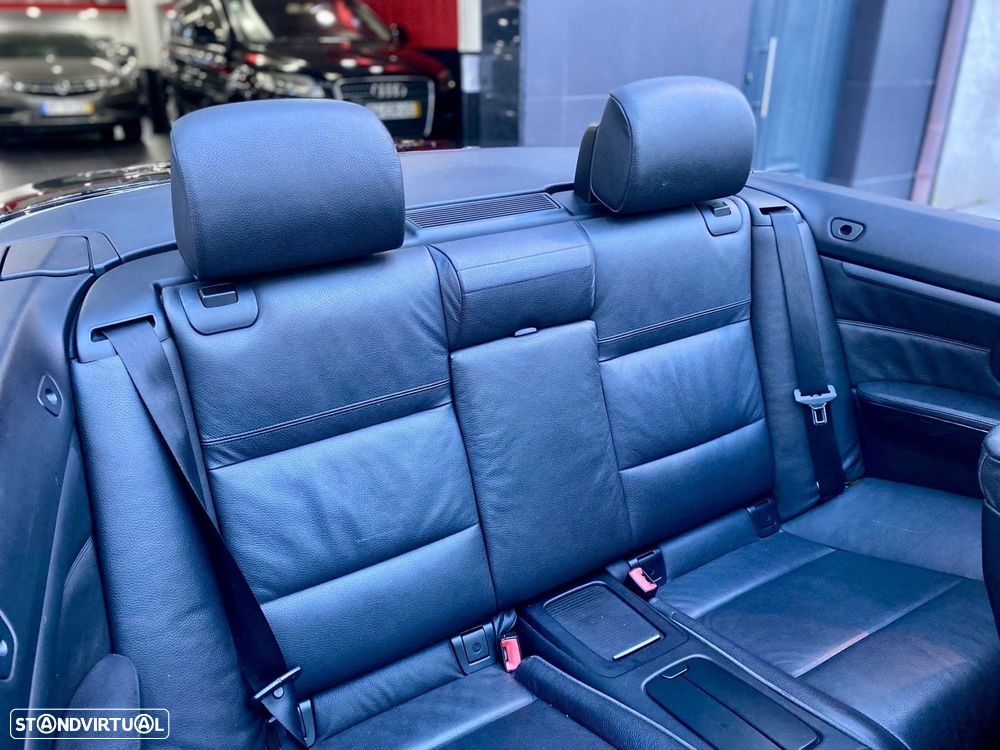 BMW 335 i Auto - 30