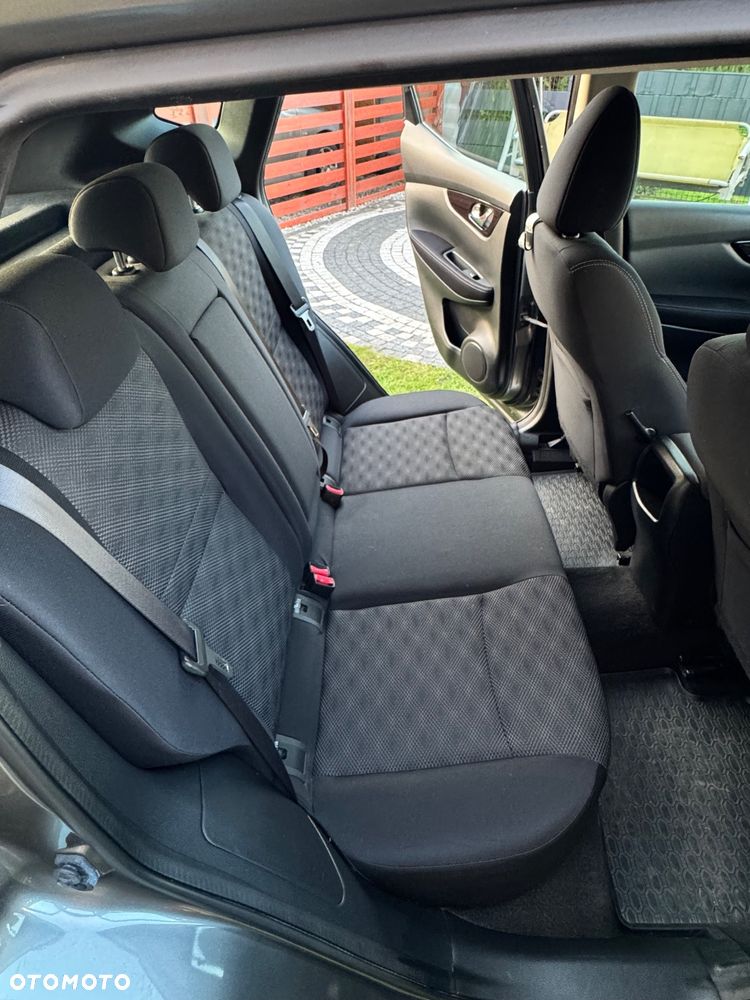 Nissan Qashqai 1.2 DIG-T N-Tec - 16