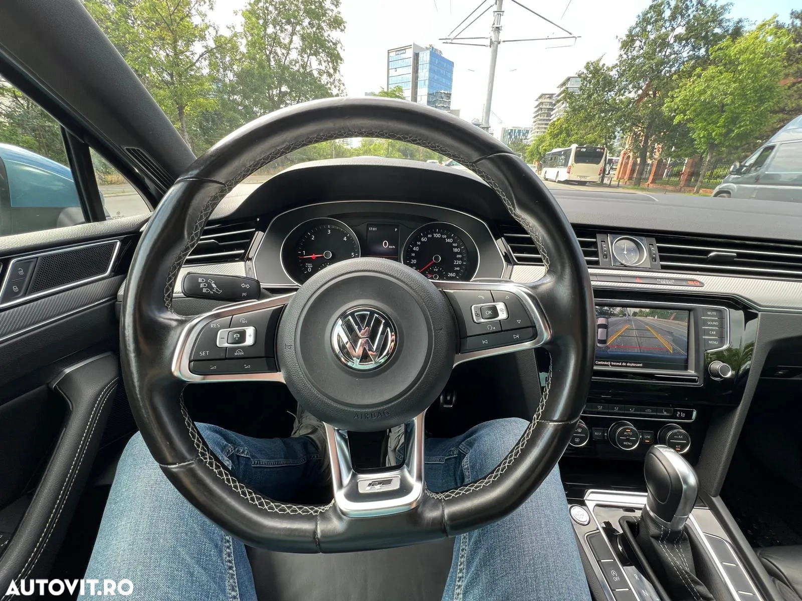 Volkswagen Passat 2.0 TDI DSG Highline - 8