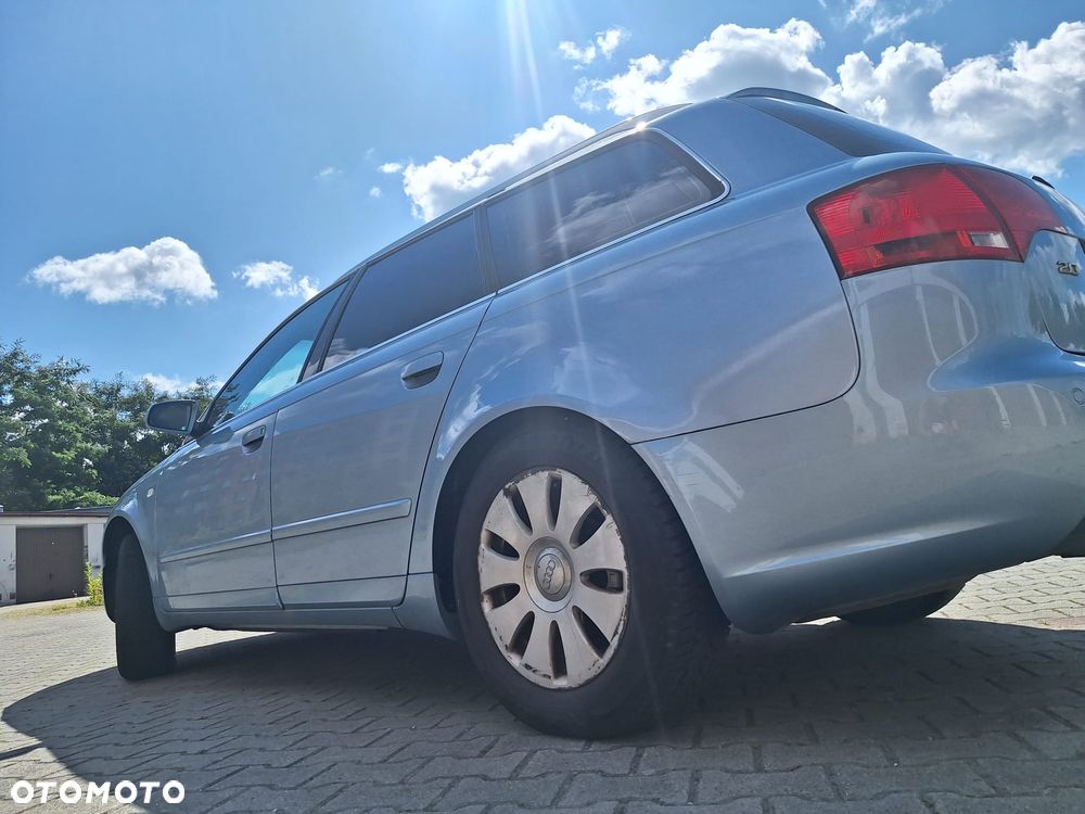 Audi A4 Avant 2.0 Multitronic - 16