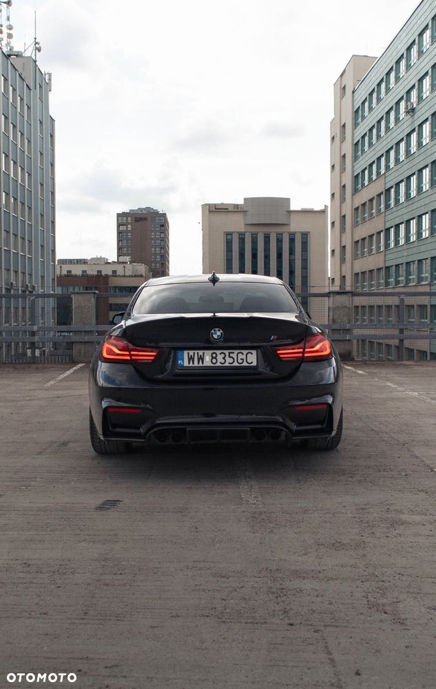 BMW M4 DKG Competition - 6